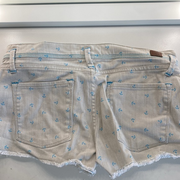 Roxy vintage denim shorts - Picture 2 of 5